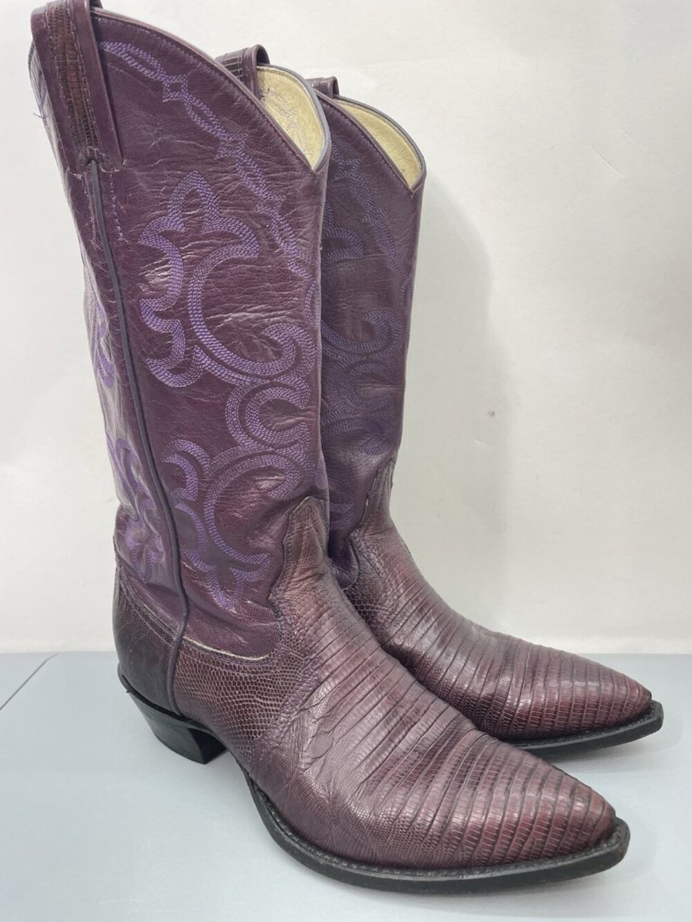Vintage Larry Mahan Cowboy Cowgirl Boots Teju Lizard Exotic Purple Women 8C Wide